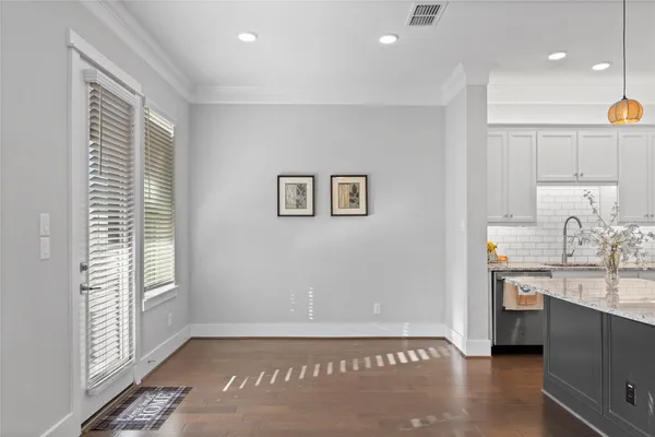 $3,250 | 817 Kamano Avenue, Houston, TX 77008