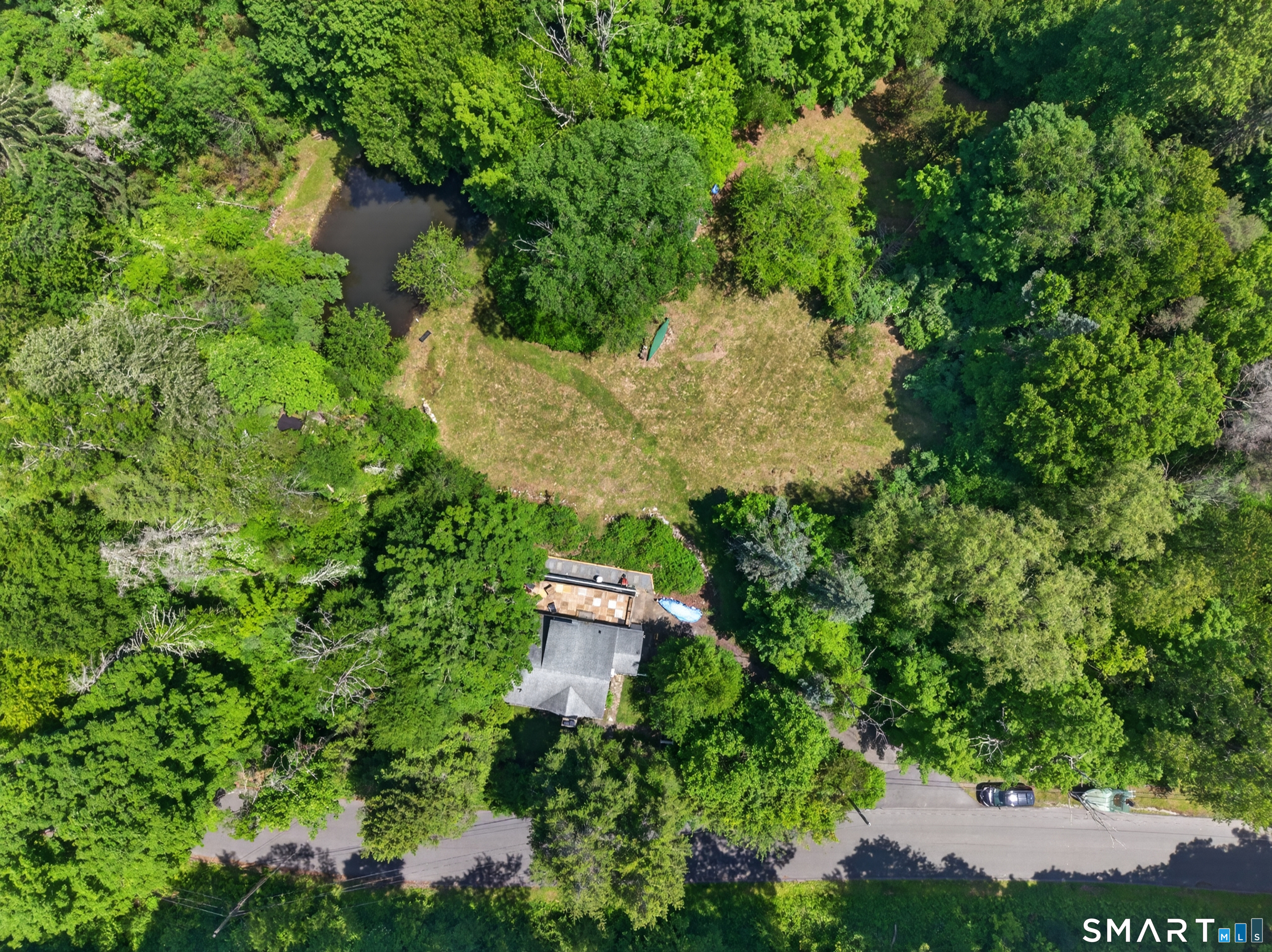 84 Squash Hollow Road New Milford, CT 06776 - Photo 4 of 40