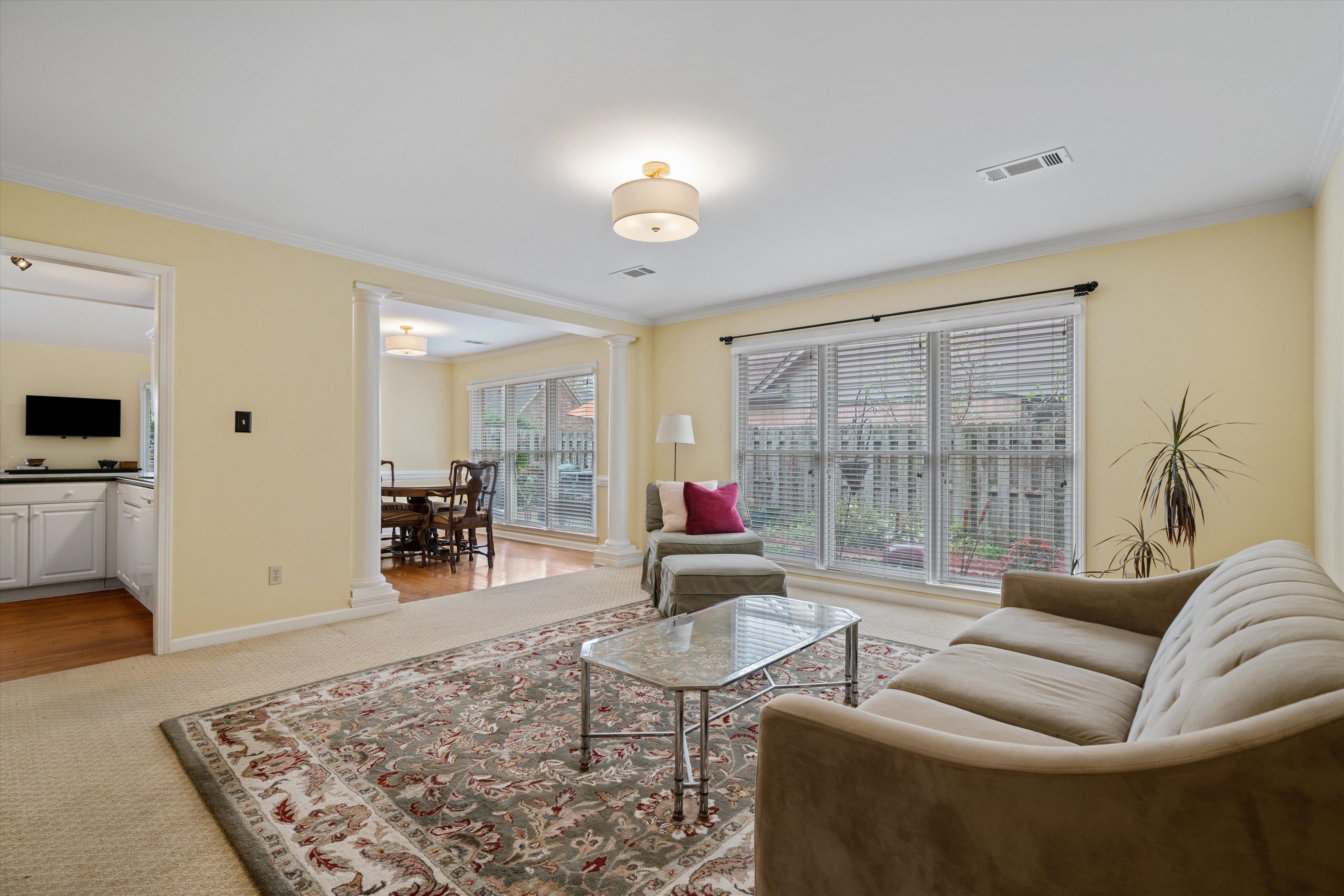 541 McElroy Road Memphis, TN 38120 - Photo 6 of 25 a living room with furniture and a rug