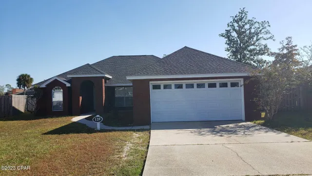 $2,200 | 129 Harrison Place, Panama City, FL 32405