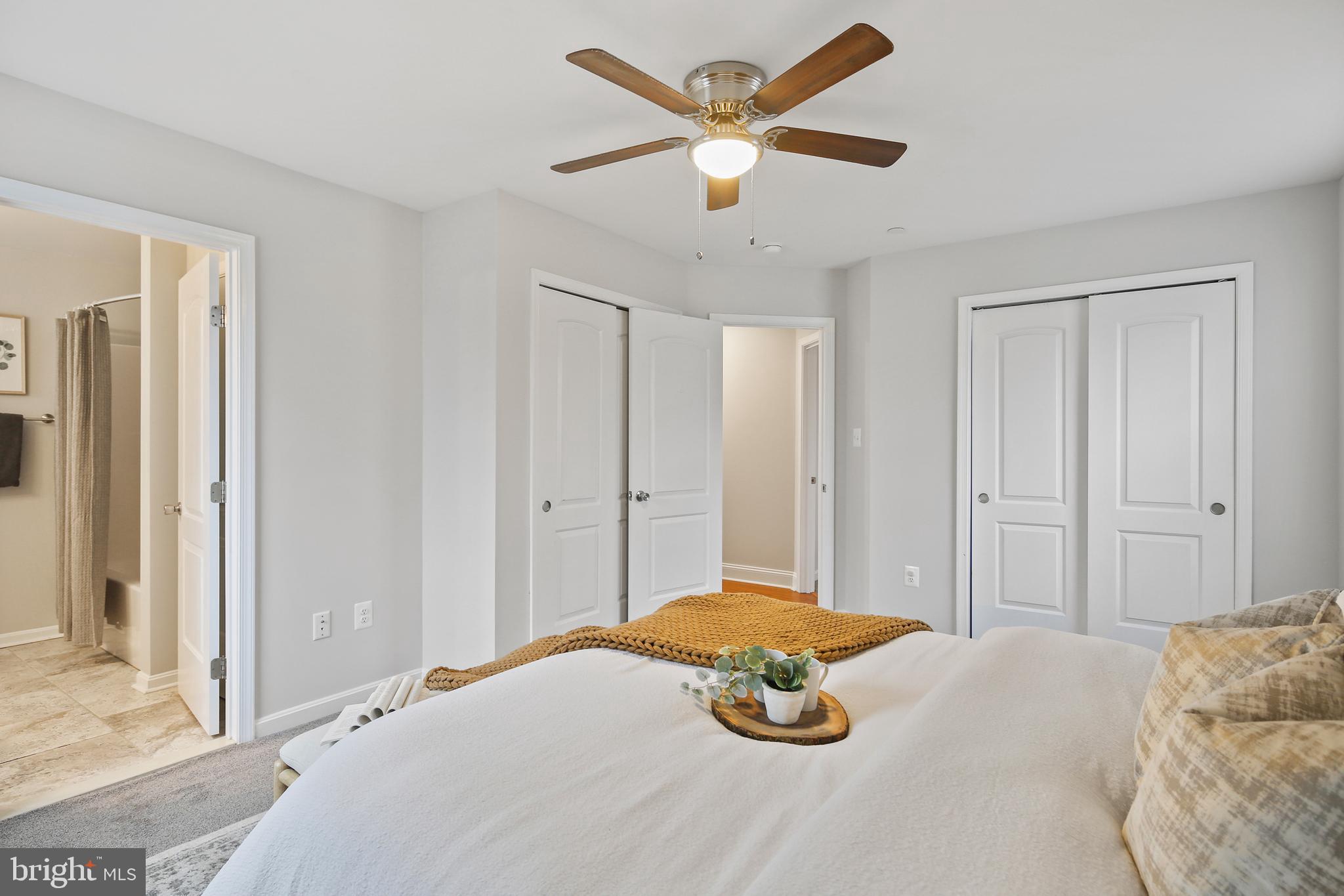 617 Cedar Hill Road Baltimore, MD 21225 - Photo 5 of 38 Primary Bedroom w/ Attached Bath