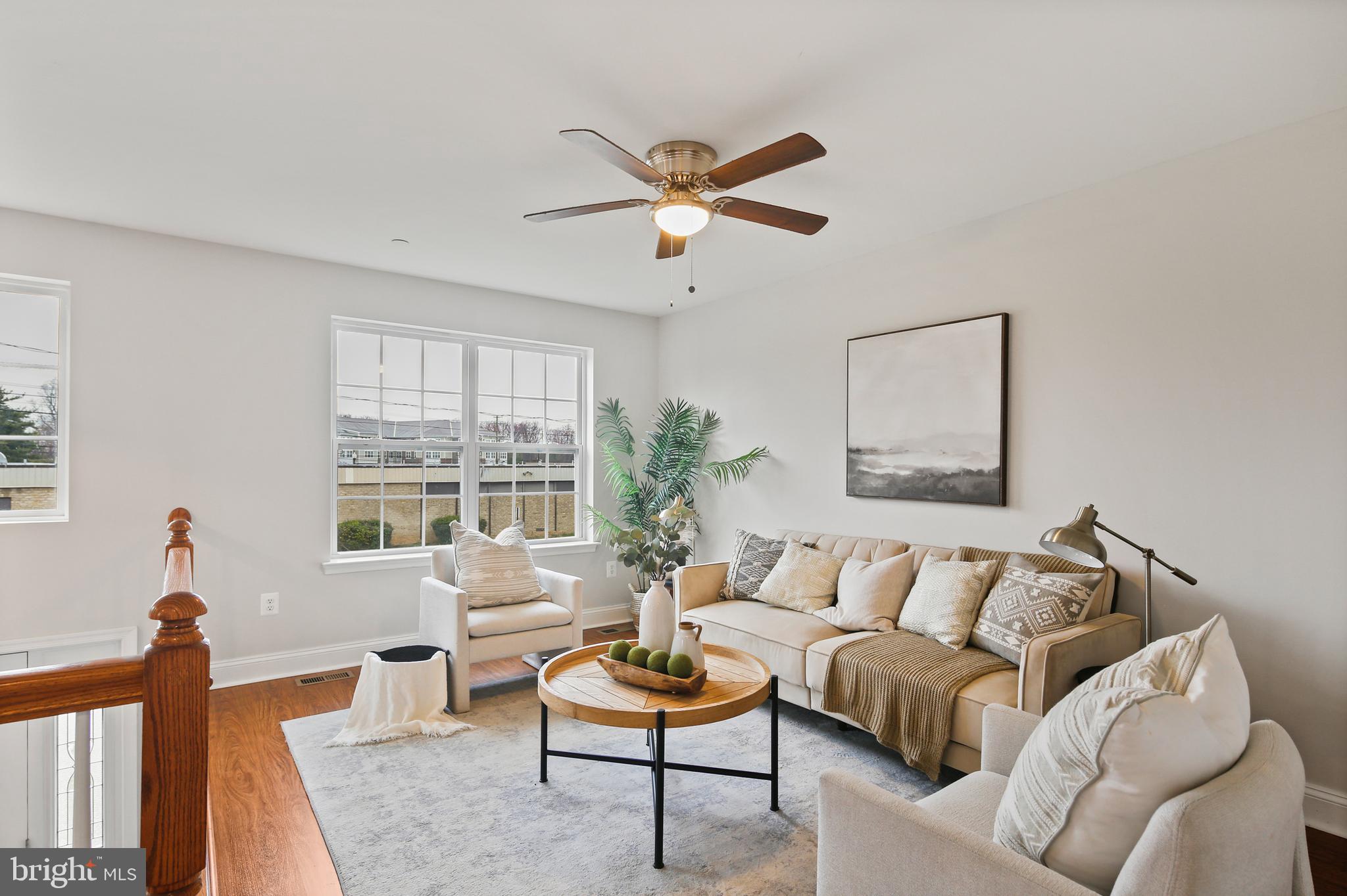 617 Cedar Hill Road Baltimore, MD 21225 - Photo 6 of 38 Living Room w/ LVP Floor