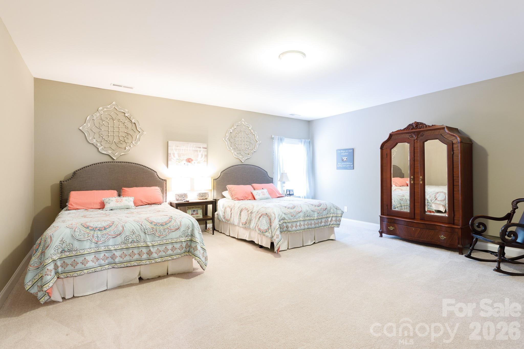 6704 Montgomery Road Lake Wylie, SC 29710 - Photo 25 of 41