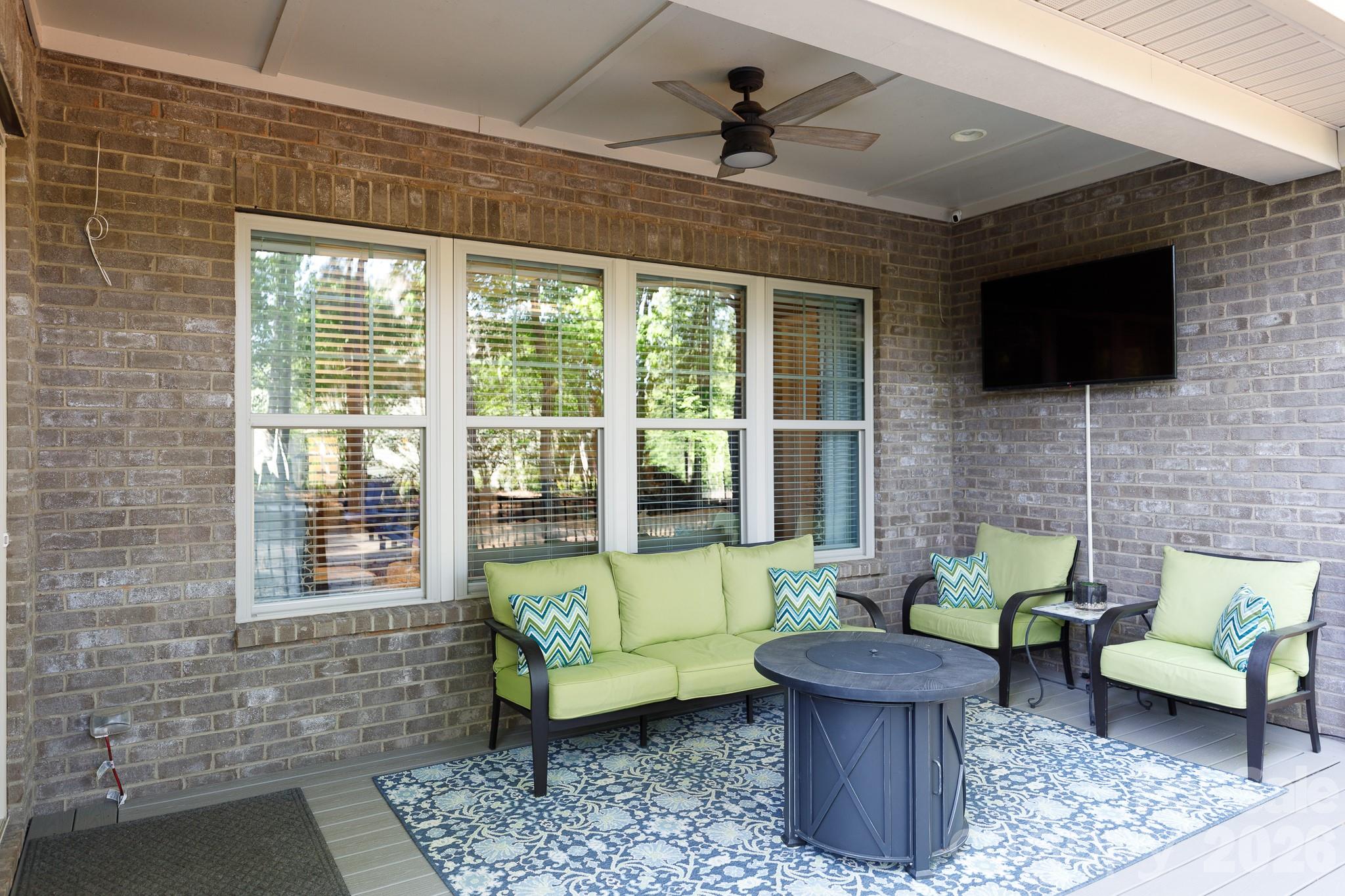 6704 Montgomery Road Lake Wylie, SC 29710 - Photo 32 of 41
