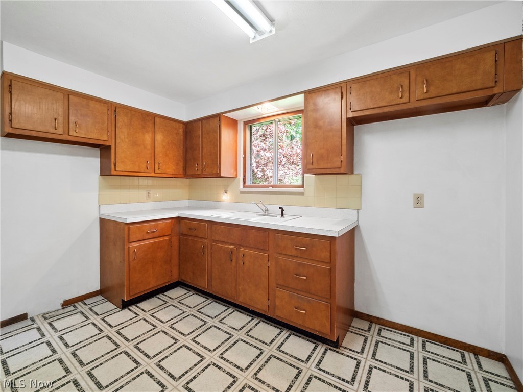 259 Spring Creek Road Northfield, OH 44067 - Photo 17 of 25