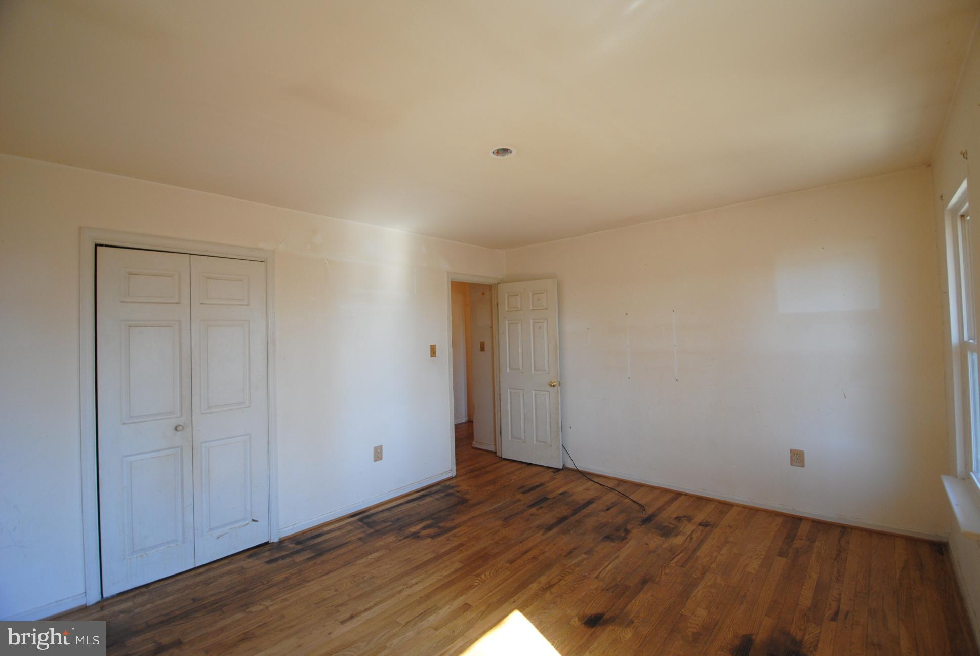 135 Ridge Drive Chester Gap, VA 22623 - Photo 21 of 29 Gallery Image 21