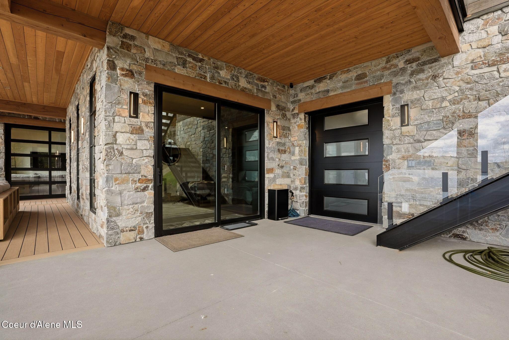 8190 Pin Oak Road Worley, ID 83876 - Photo 87 of 110 86_Inside-Media- Pin Oak-2