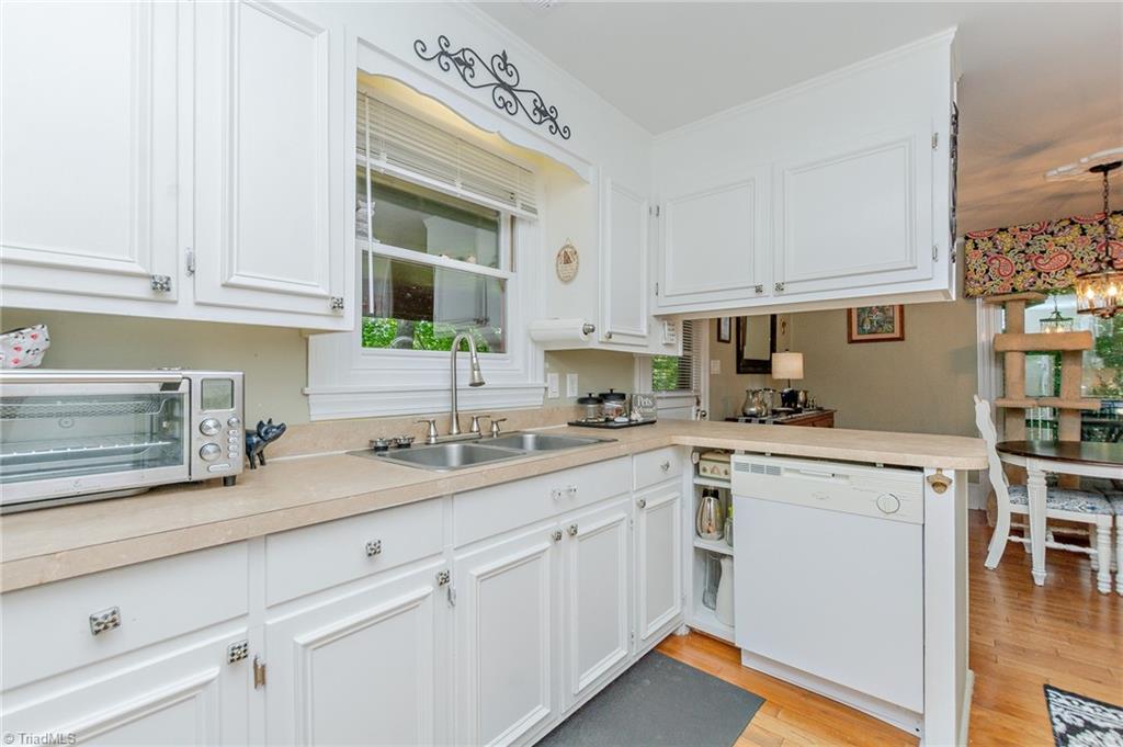 2463 Helmstetler Road Lexington, NC 27295 - Photo 18 of 49