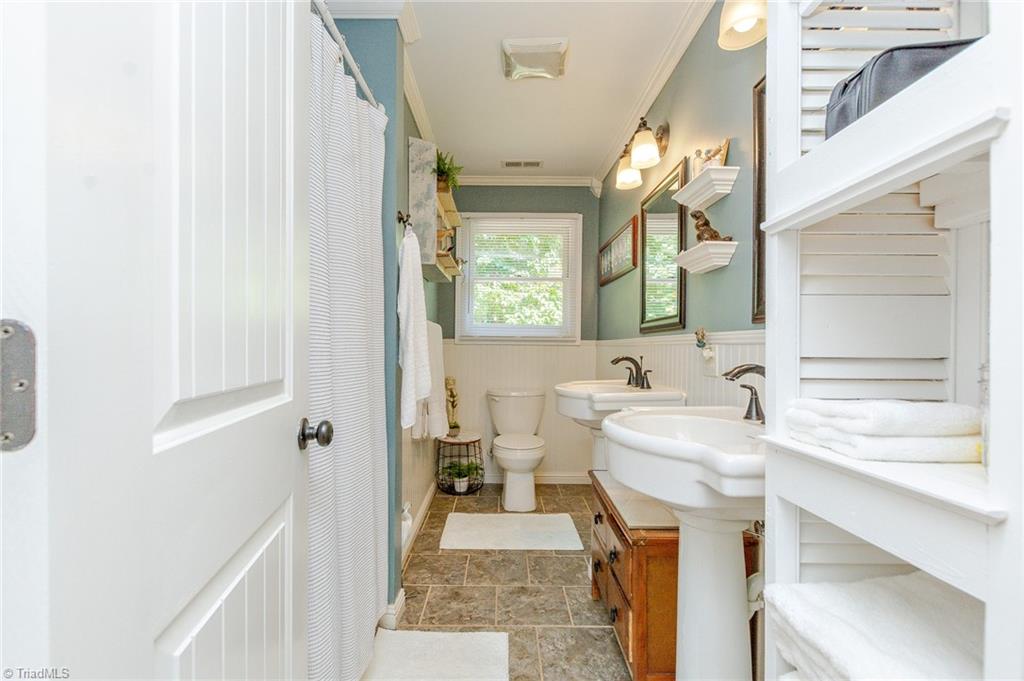 2463 Helmstetler Road Lexington, NC 27295 - Photo 28 of 49