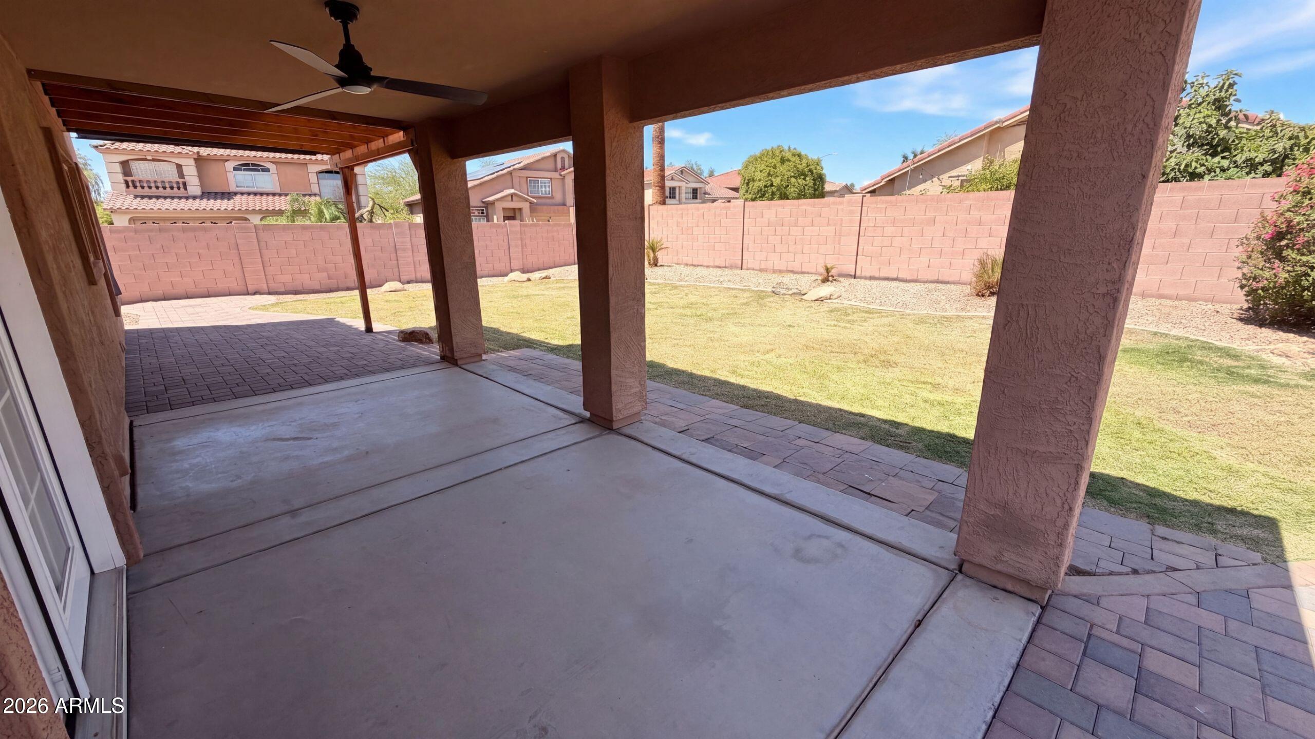15652 West Calavar Road Surprise, AZ 85379 - Photo 40 of 42 listing_39
