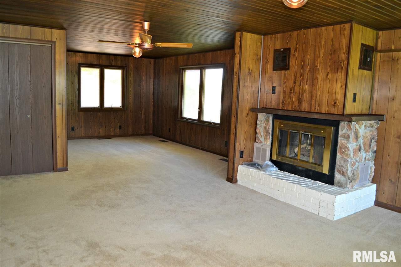5213 North Prospect Road Peoria, IL 61614 - Photo 6 of 13 Gallery Image 6