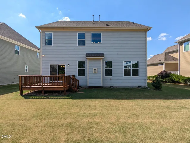 a sign that is on the side of a road