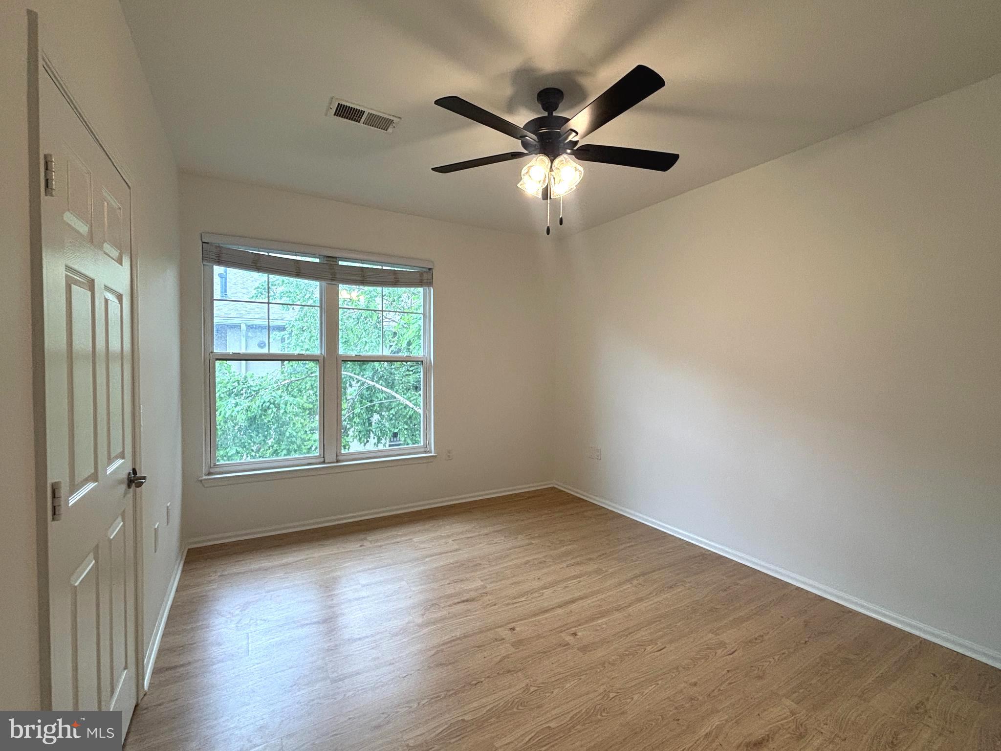 11800 Old Georgetown Road, Unit 1407 North Bethesda, MD 20852 - Photo 10 of 34