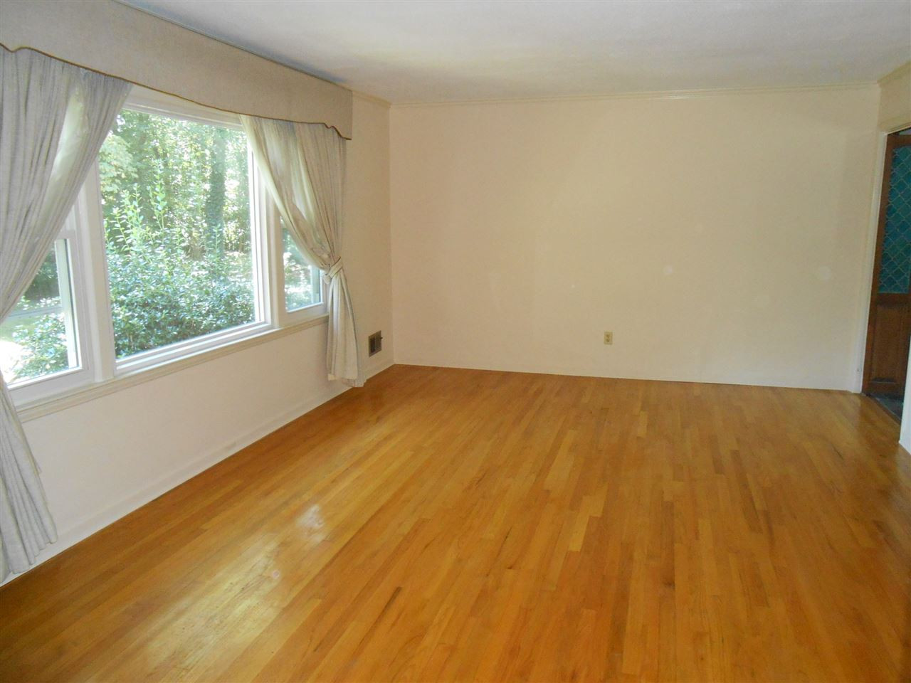 4508 Oak Park Road Raleigh, NC 27612 - Photo 9 of 24 Photo 9