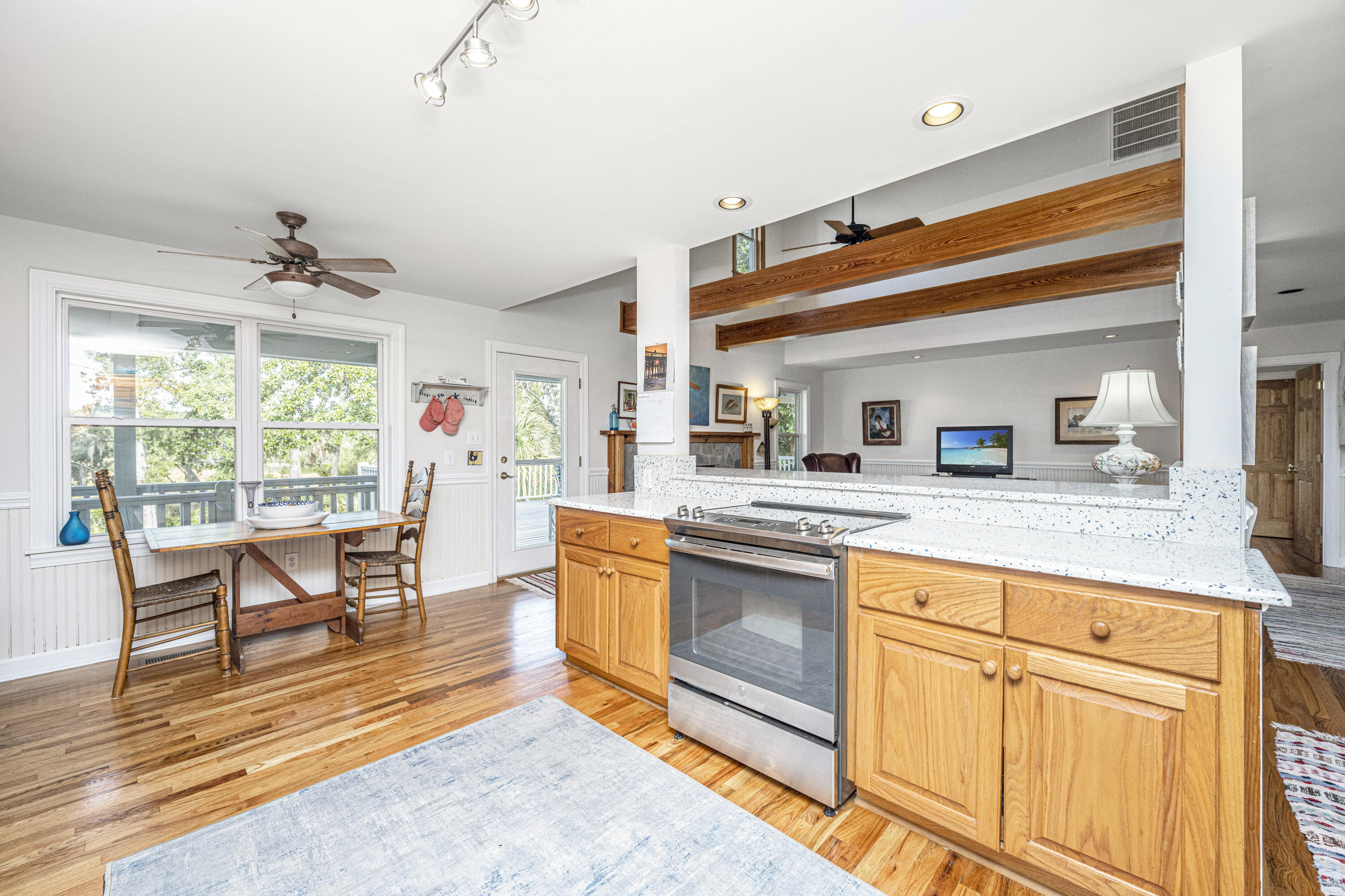 8534 Palmetto Road Edisto Island, SC 29438 - Photo 10 of 56 8534PalmettoRd015
