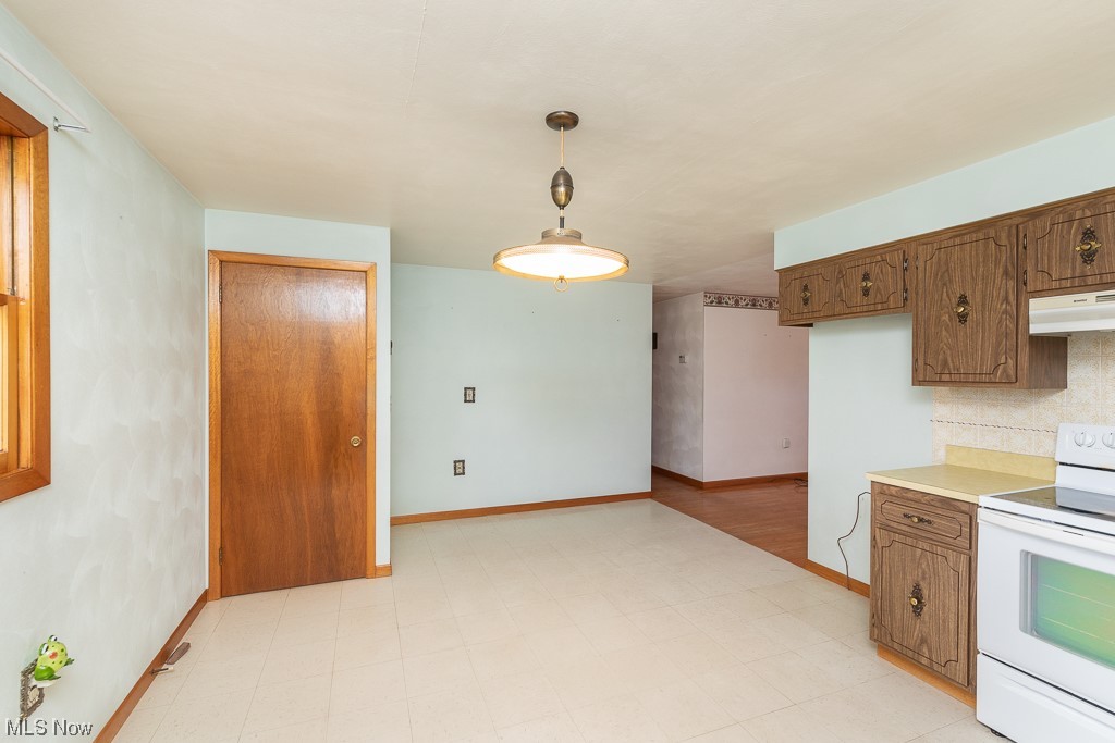 2759 Marks Road Medina, OH 44256 - Photo 5 of 22 Kitchen