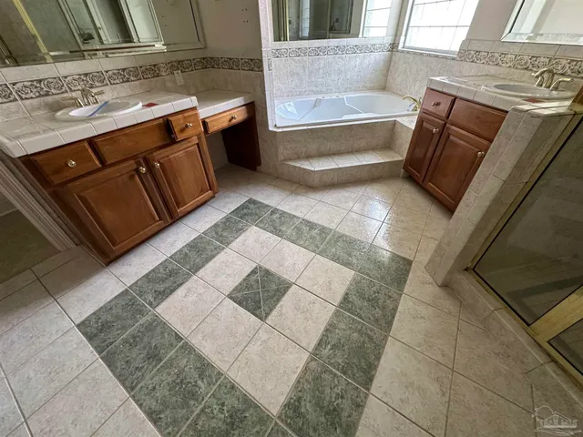 $345,000 | 7934 Castle Pt Way, Pensacola, FL 32506