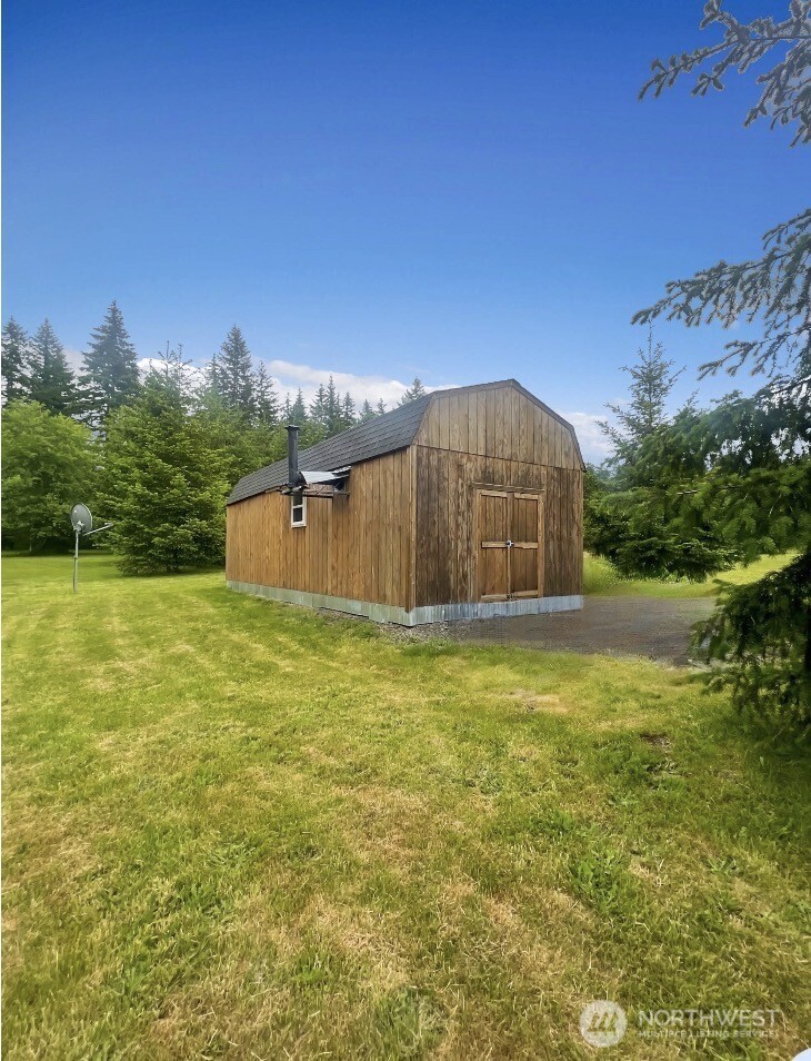 570 Elk Prairie Road Raymond, WA 98577 - Photo 26 of 39