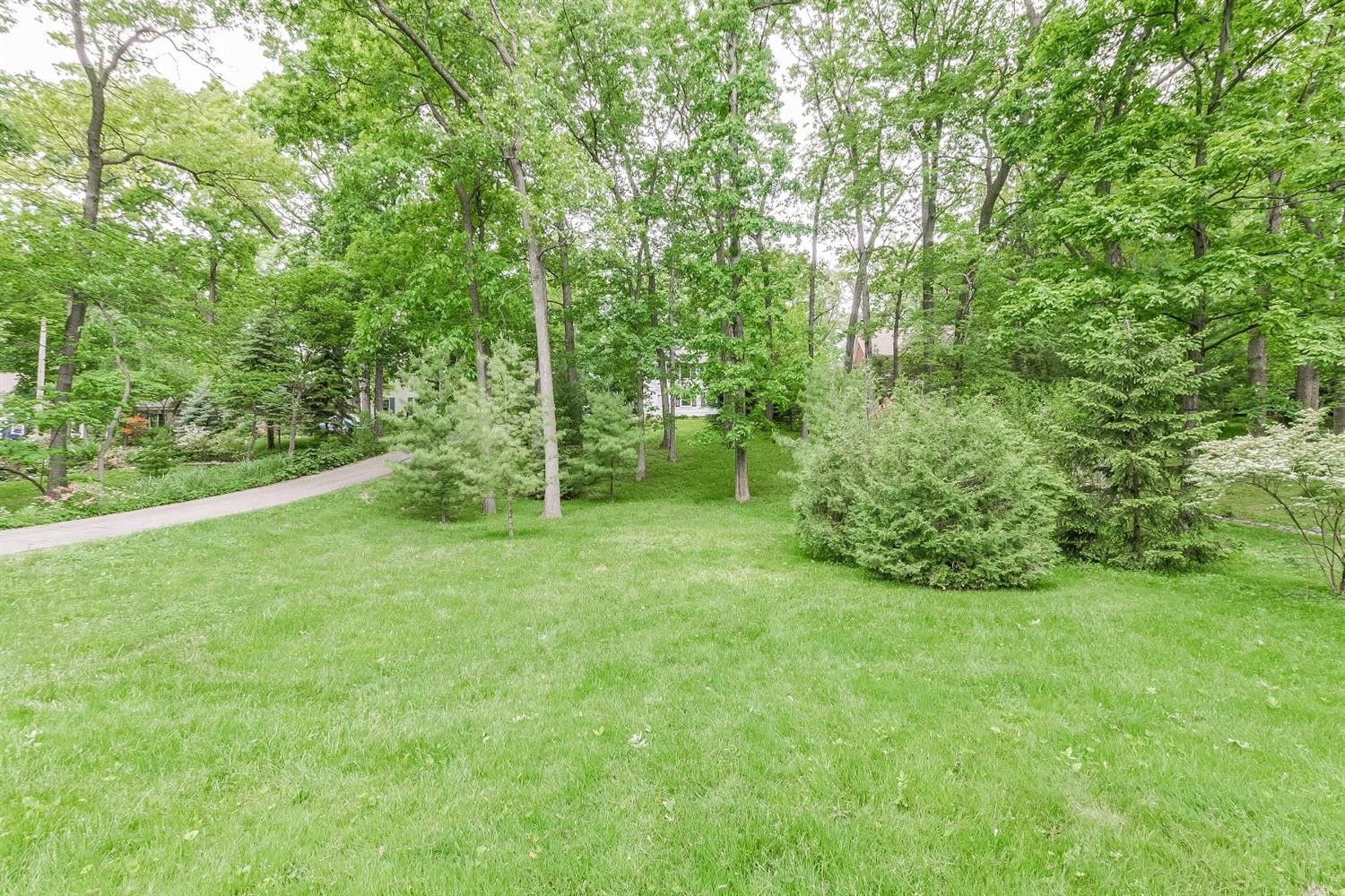 2355 Devonshire Road Ann Arbor, MI 48104 - Photo 26 of 37 Photo 26