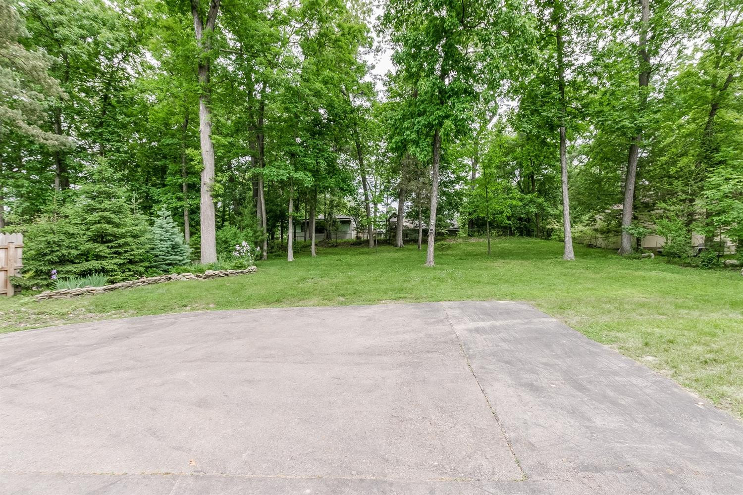 2355 Devonshire Road Ann Arbor, MI 48104 - Photo 30 of 37 Photo 30