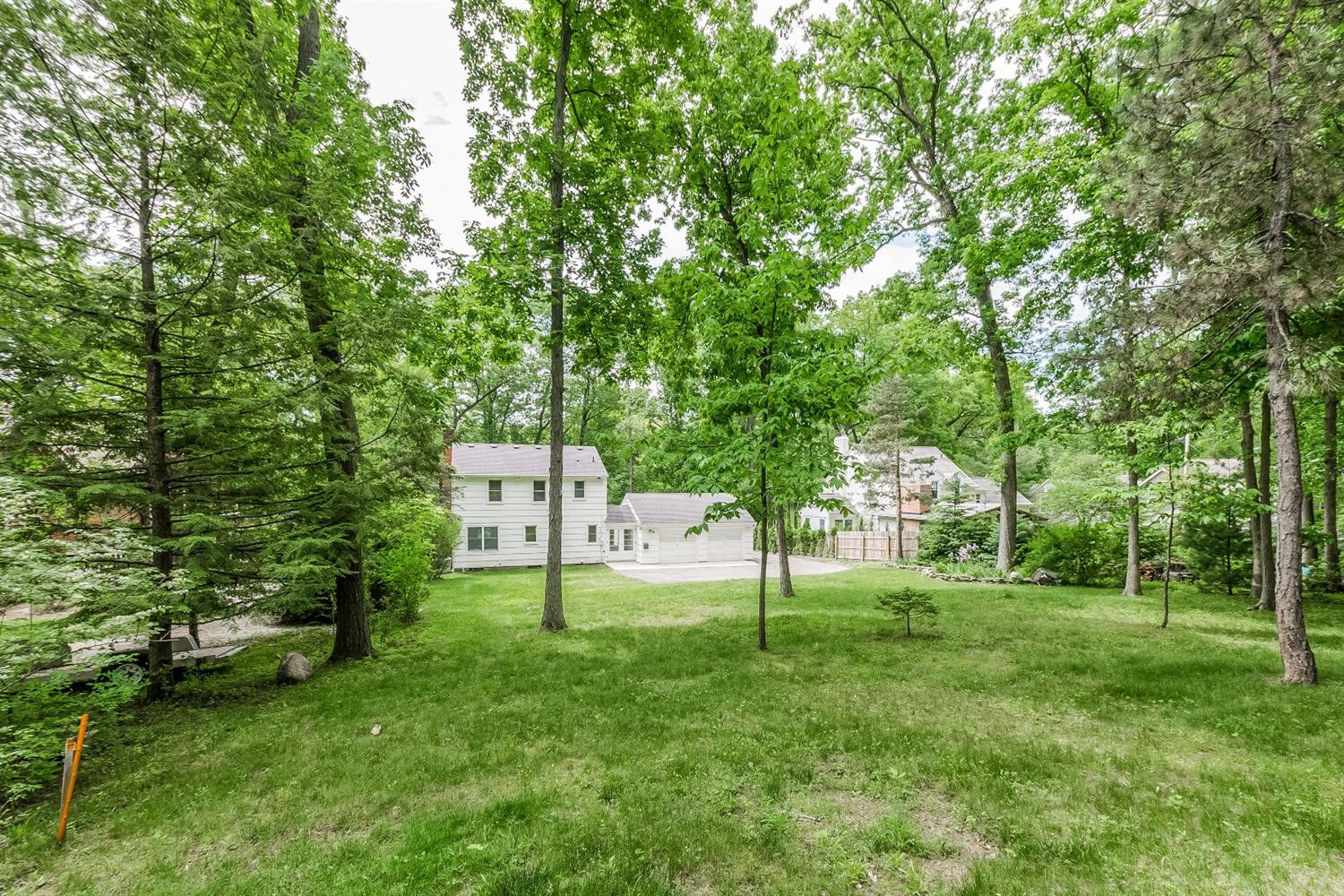 2355 Devonshire Road Ann Arbor, MI 48104 - Photo 33 of 37 Photo 33