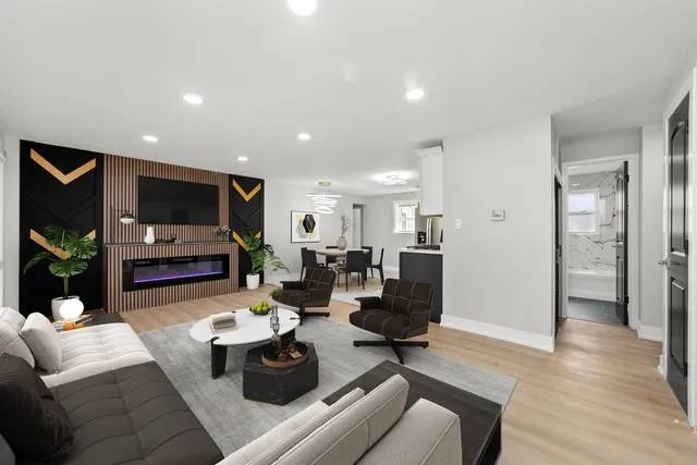 $289,900 | 4421 179th Street, Country Club Hills, IL 60478