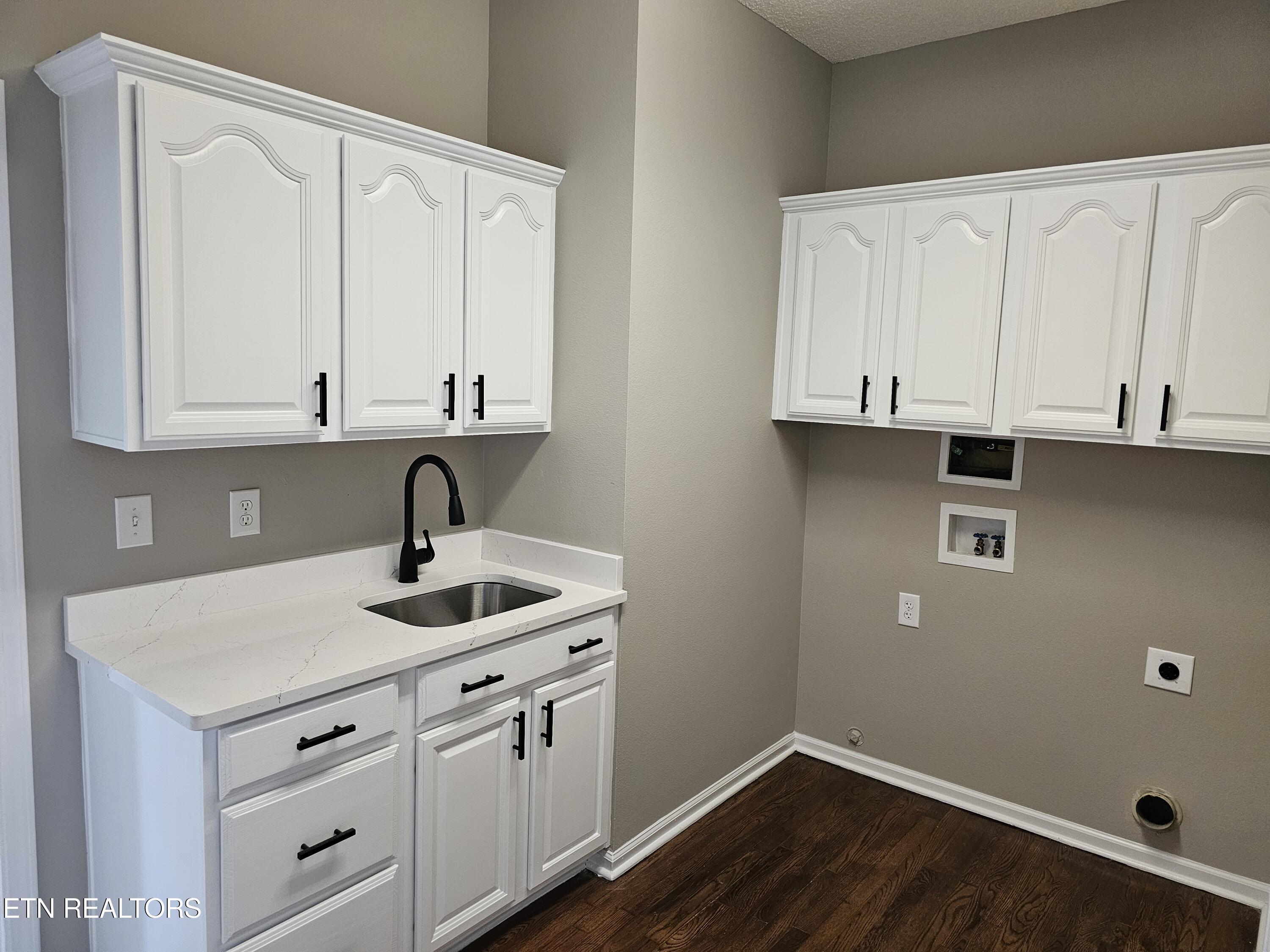 103 Huron Place Loudon, TN 37774 - Photo 13 of 43 20260407_135906