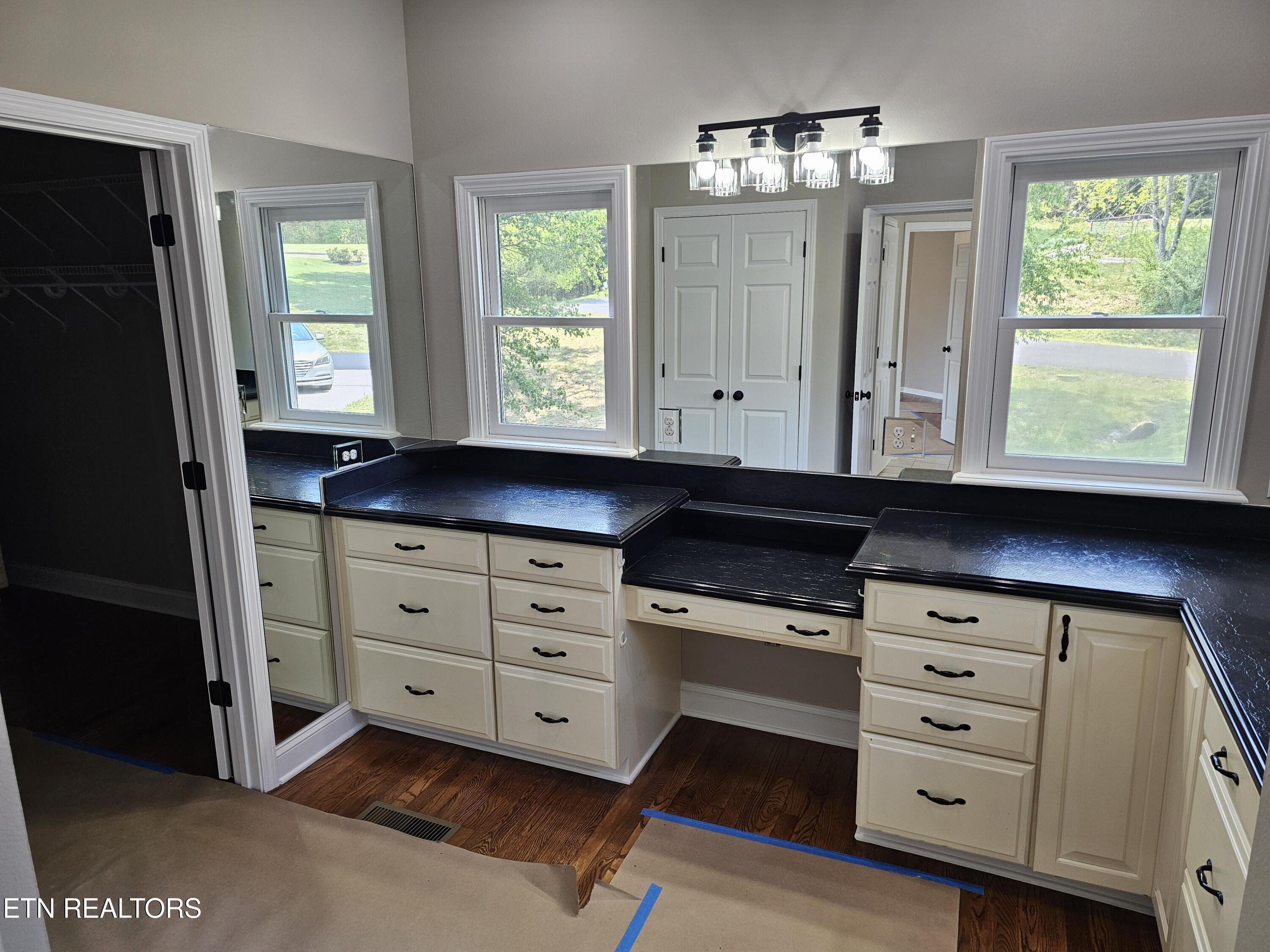 103 Huron Place Loudon, TN 37774 - Photo 20 of 43 20260407_140613