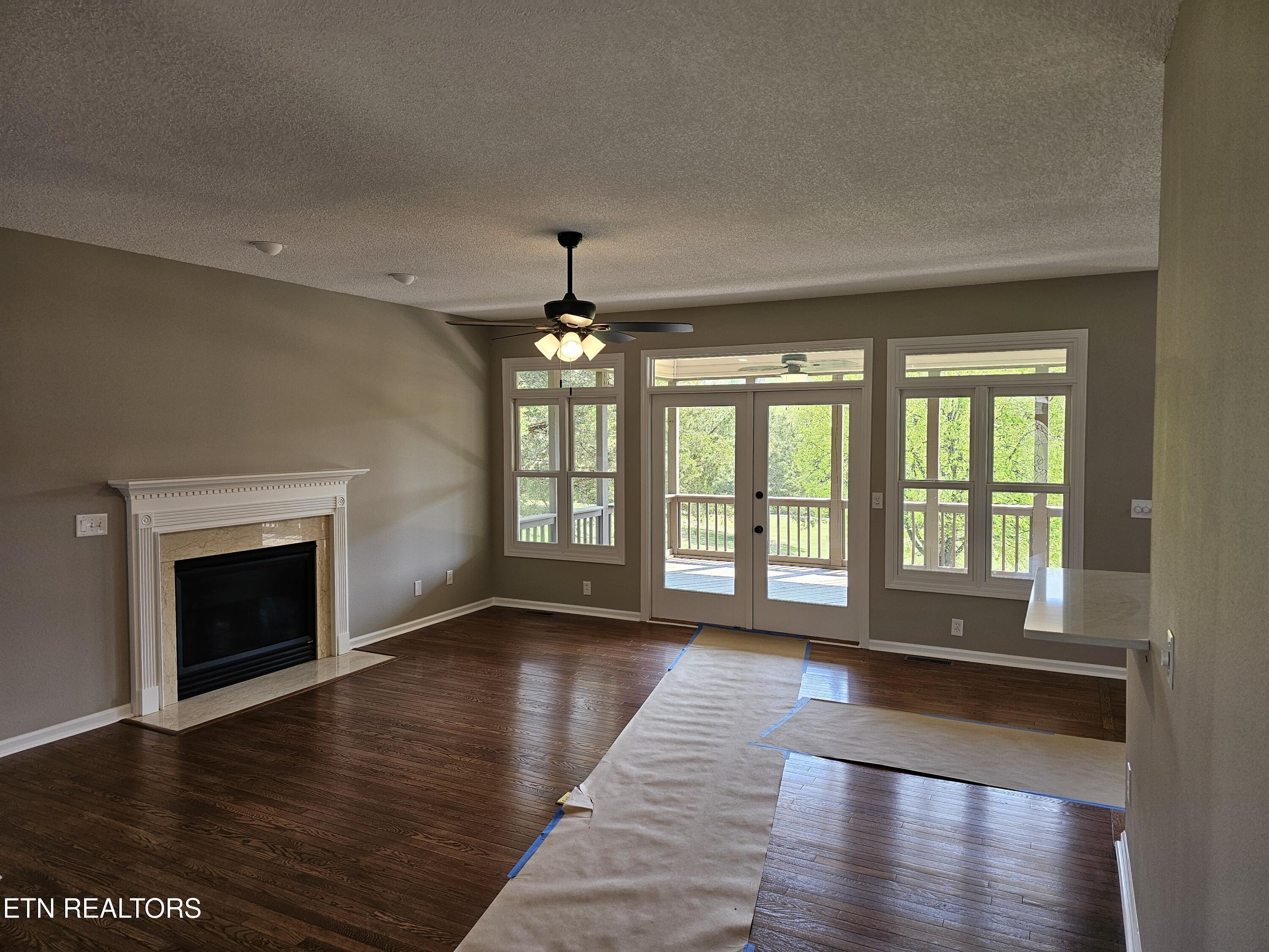 103 Huron Place Loudon, TN 37774 - Photo 5 of 43 20260407_135436