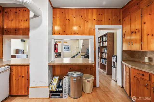 $1,444,000 | 2116 West Dravus Street, Seattle, WA 98199