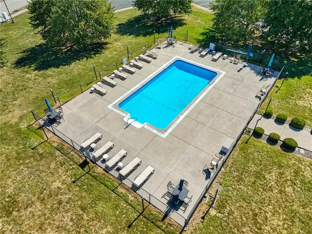 $320,000 | 113 Steeplechase Circle, Gibsonia, PA 15044