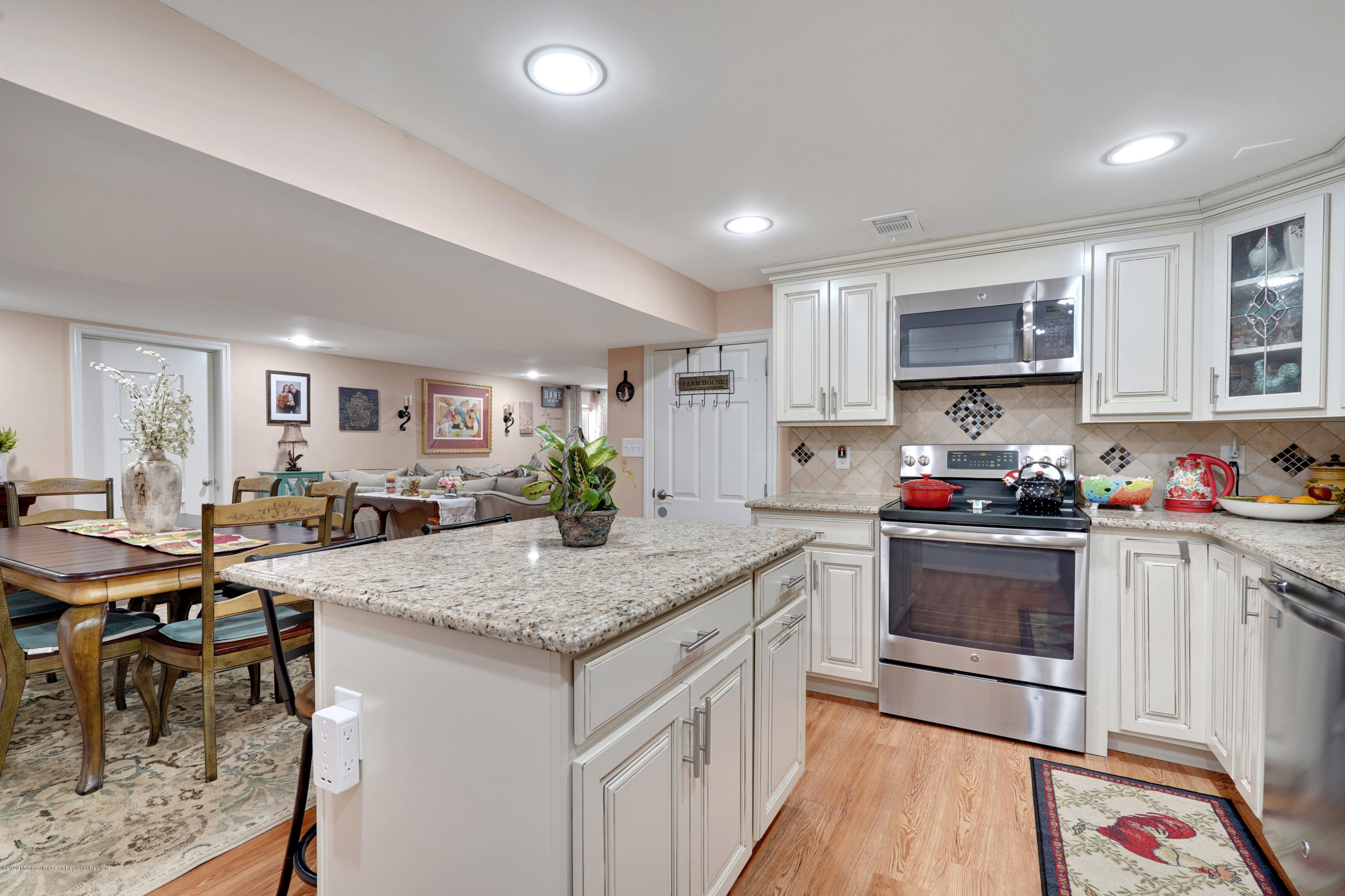 47 Agress Road Millstone Township, NJ 08535 - Photo 55 of 77 047_ros09351-ros09355