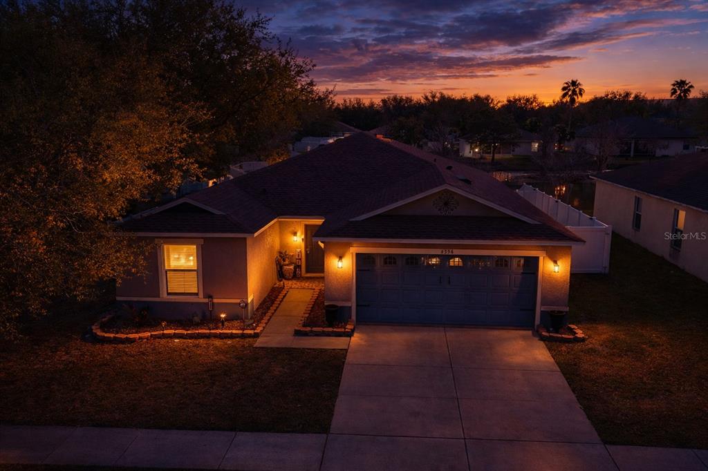 4354 Fieldview Circle Wesley Chapel, FL 33545 - Photo 2 of 15 a front view of a house with a yard