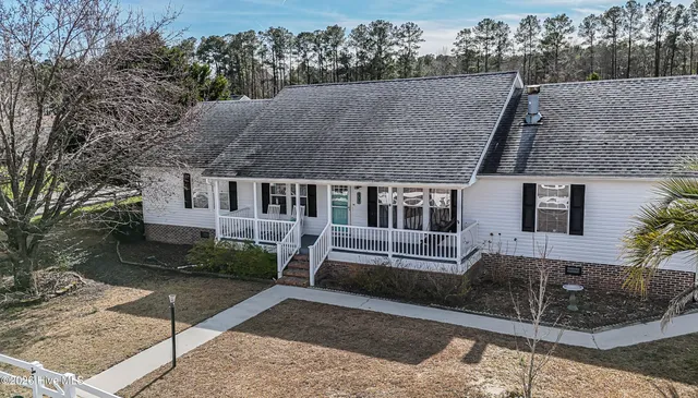 $299,900 | 33 Sellers Cove Way Northeast, Winnabow, NC 28479