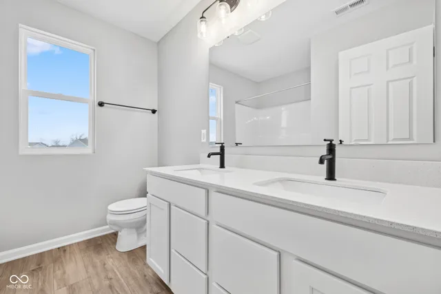 $368,990 | 5041 Rolling Meadow Boulevard, Indianapolis, IN 46237