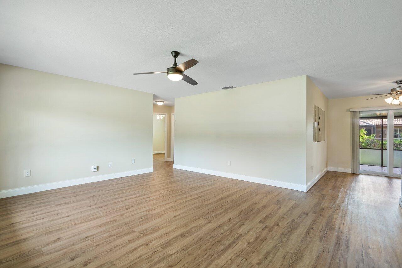 10695 Emperor Street Boca Raton, FL 33428 - Photo 14 of 34 014-10695EmperorStreet-BocaRaton-FL-3342