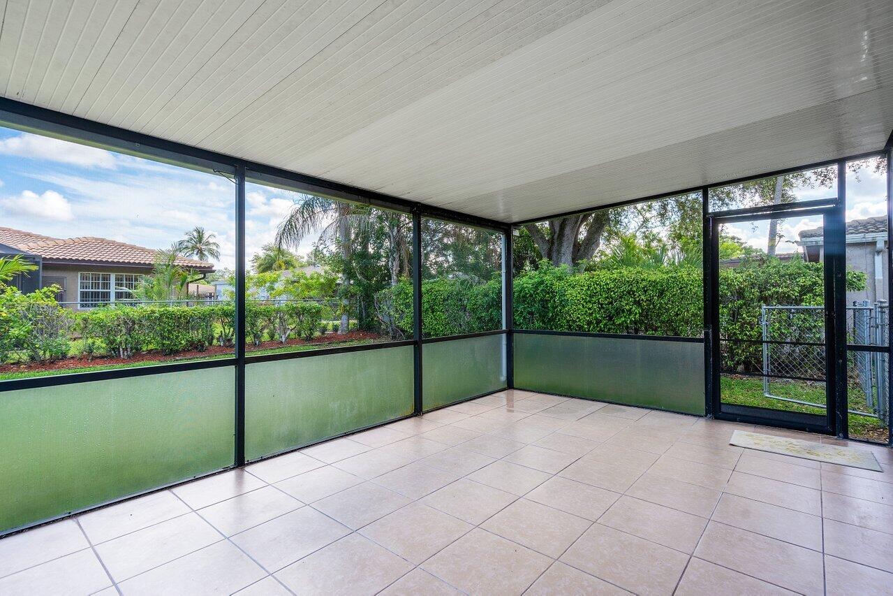 10695 Emperor Street Boca Raton, FL 33428 - Photo 18 of 34 019-10695EmperorStreet-BocaRaton-FL-3342