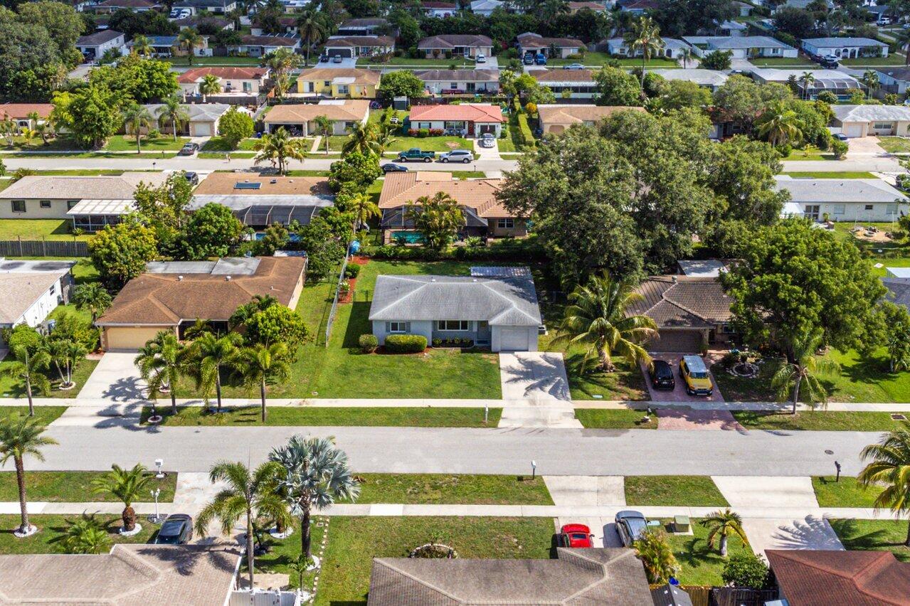 10695 Emperor Street Boca Raton, FL 33428 - Photo 26 of 34 026-10695EmperorStreet-BocaRaton-FL-3342