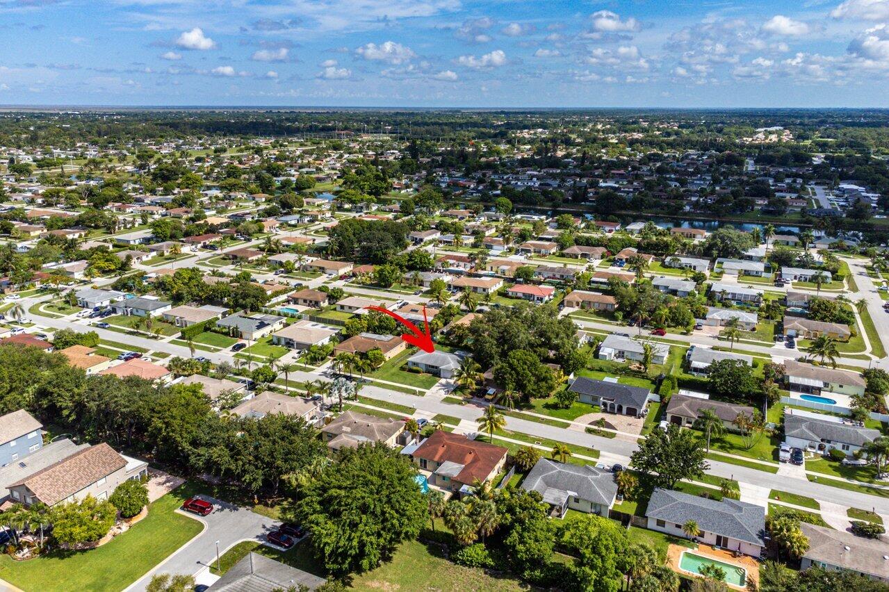 10695 Emperor Street Boca Raton, FL 33428 - Photo 32 of 34 032-10695EmperorStreet-BocaRaton-FL-3342