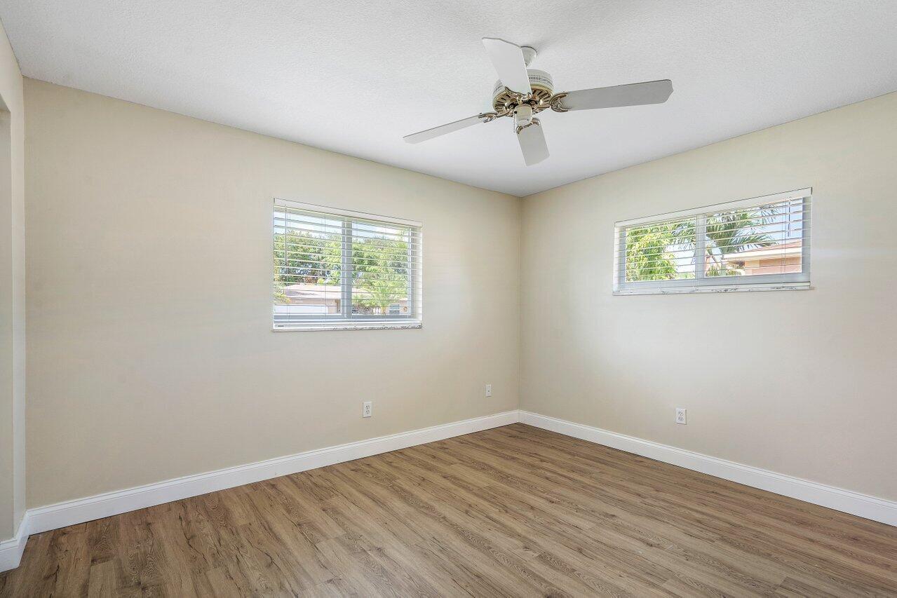 10695 Emperor Street Boca Raton, FL 33428 - Photo 7 of 34 009-10695EmperorStreet-BocaRaton-FL-3342