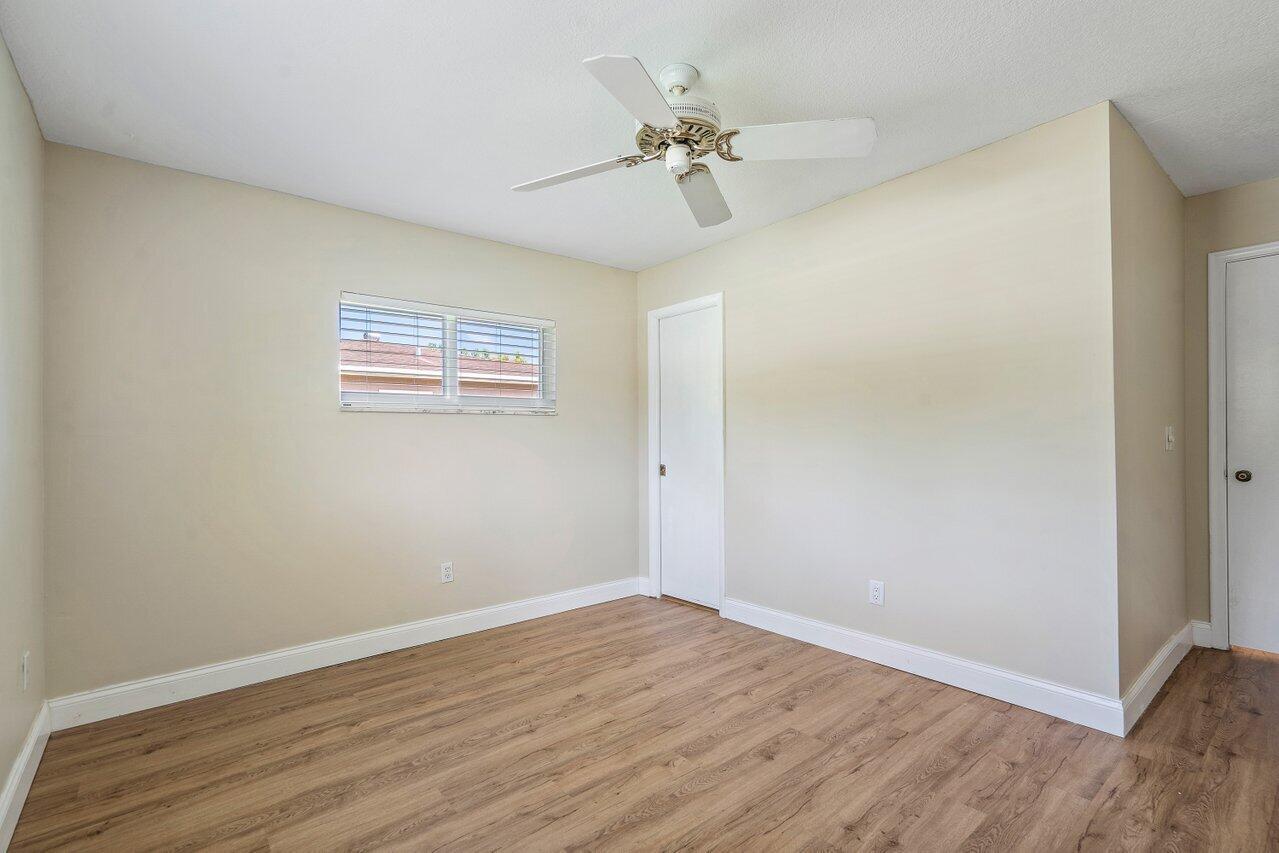 10695 Emperor Street Boca Raton, FL 33428 - Photo 10 of 34 010-10695EmperorStreet-BocaRaton-FL-3342