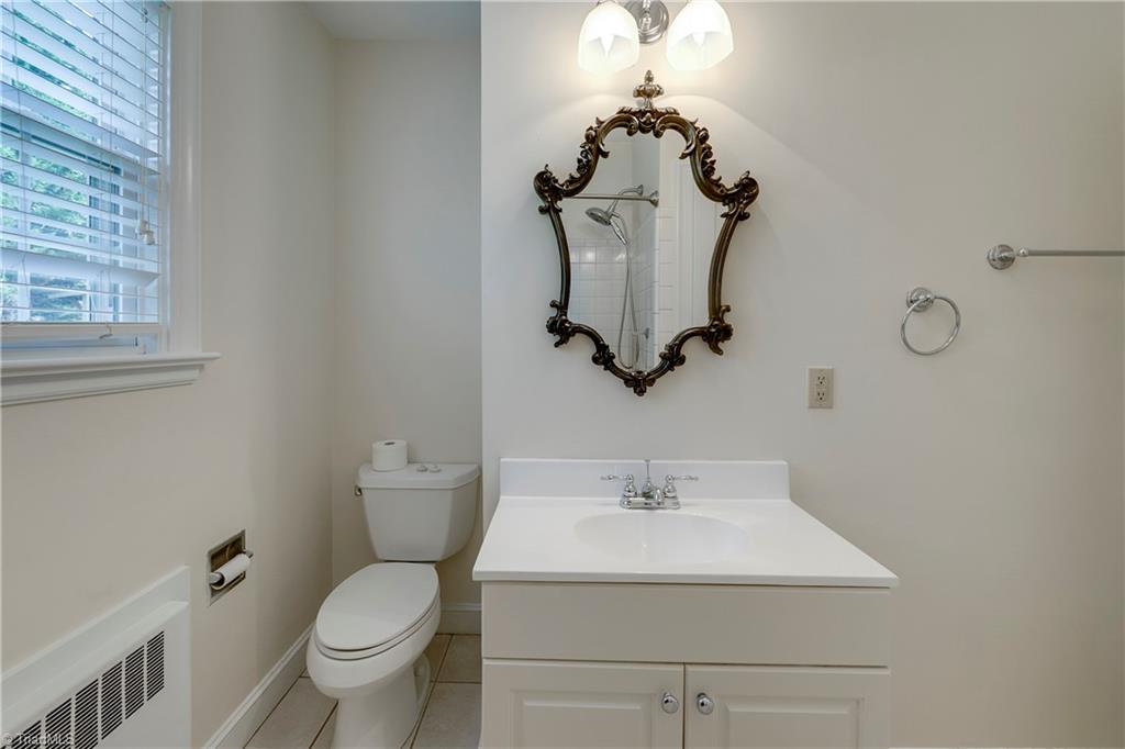 4342 Robinhood Road Winston-Salem, NC 27106 - Photo 14 of 30 Gallery Image 14