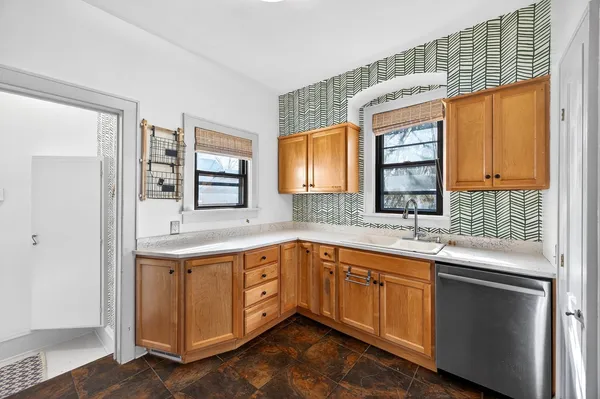 $235,000 | 222 Leland Street, Bloomington, IL 61701