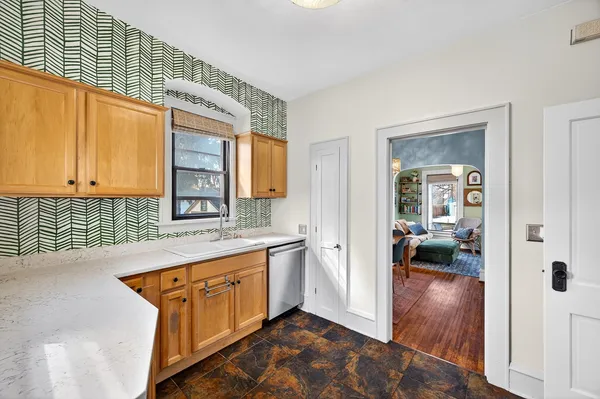 $235,000 | 222 Leland Street, Bloomington, IL 61701