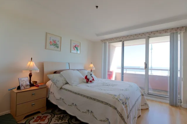 a view of a living room with furniture