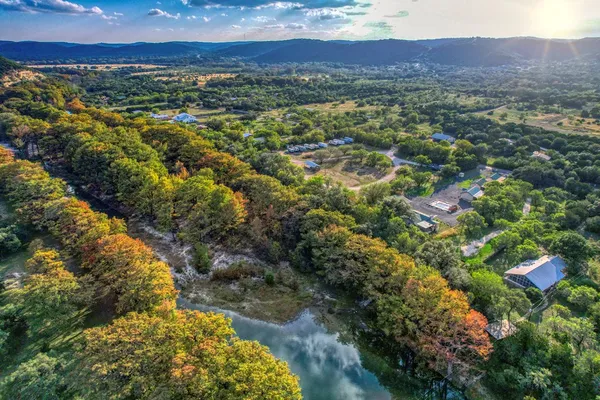 $500,000 | 1189 Cr 350 Concan Tx 78838, Concan, TX 78838