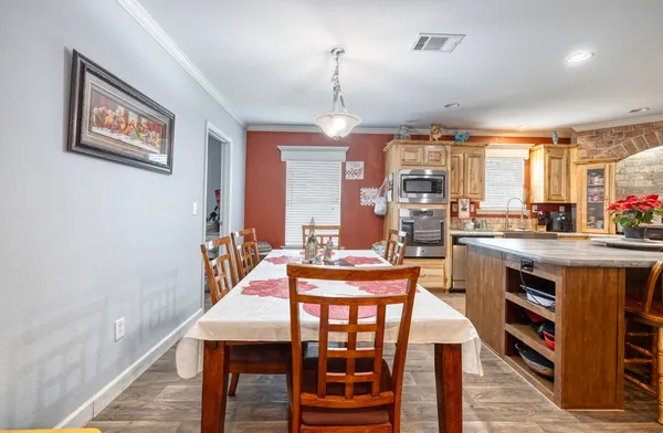 $500,000 | 1189 Cr 350 Concan Tx 78838, Concan, TX 78838