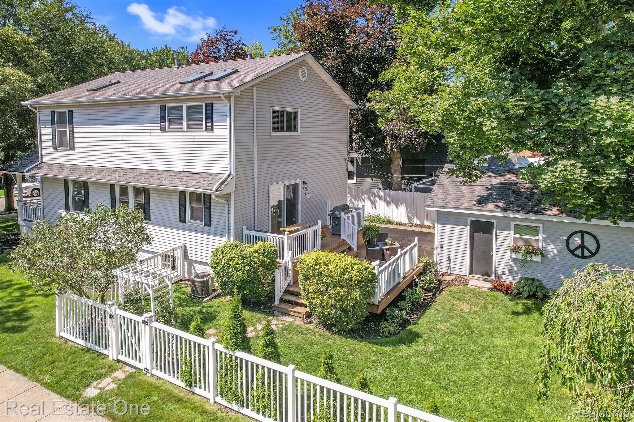 604 7th Street Rochester, MI 48307 - Photo 52 of 57 Gallery Image 52