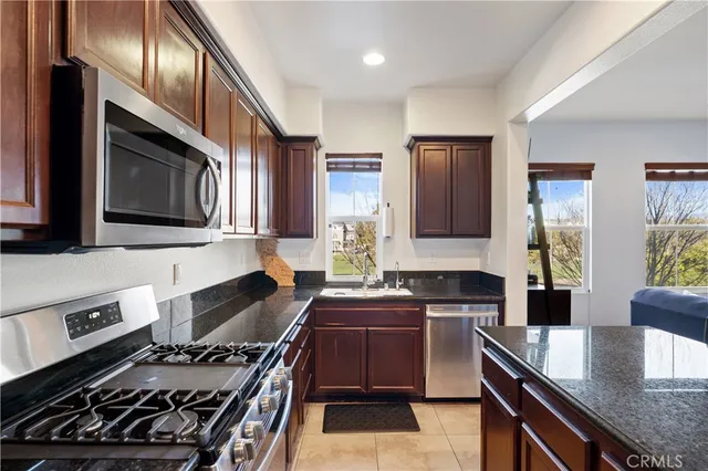 $750,000 | 3108 North Oxnard Boulevard, Oxnard, CA 93036