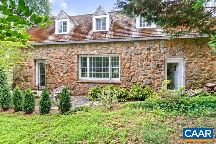 123 Cameron Lane Charlottesville, VA 22903 - Photo 30 of 43 front view of a house with a yard